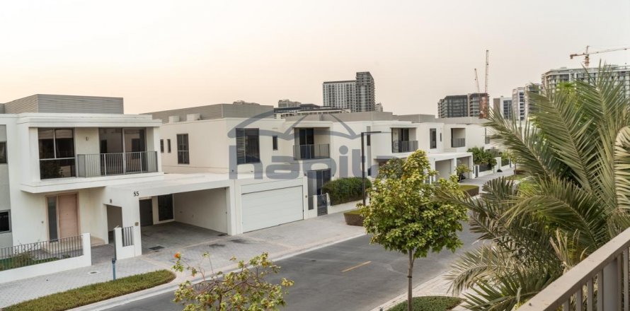 Villa à Dubai Hills Estate, Dubai, EAU: 4 chambres, 453.4 m2 № 515651