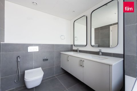 Villa in vendita a Dubai, EAU 4 camere da letto, 302.5 mq. № 714988 - foto 14