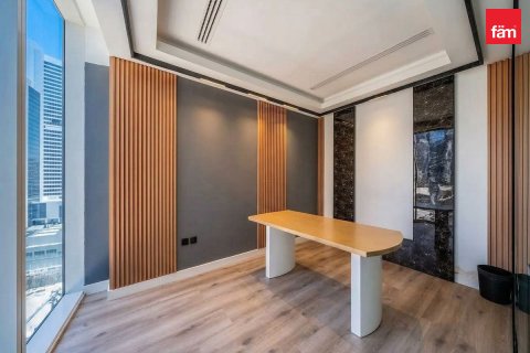 Office til salg i Business Bay, Dubai, UAE 49.9 kvm № 765746 - foto 2