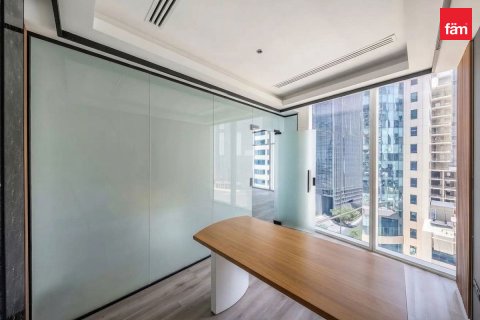 Office til salg i Business Bay, Dubai, UAE 49.9 kvm № 765746 - foto 11
