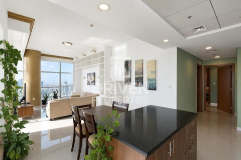 דירה ב Jumeirah Village Circle, Dubai, איחוד האמירויות 2 חדרי שינה, 142.79 מ