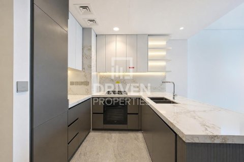 דירה להשכרה ב Business Bay, Dubai, איחוד האמירויות  1 חדר שינה, 90.21 מ"ר, מספר 759670 - תמונה 17