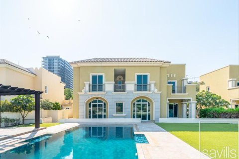 Villa asukohaga Dubai Sports City, Dubai, AÜE: 5 magamistoaga, 967.4 m² Nr 766753