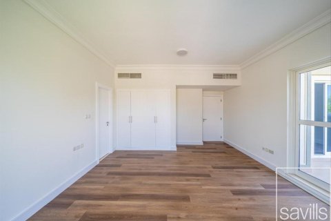 Villa itt: Dubai Sports City, Dubai, EAE, 5 hálószoba, 967.4 m², azonosító: 766753 - fénykép 9