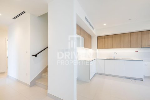 Villa in Dubai South (Dubai World Central), Dubai, UAE 4 bedrooms, 218.14 sq.m. № 762704 - photo 10