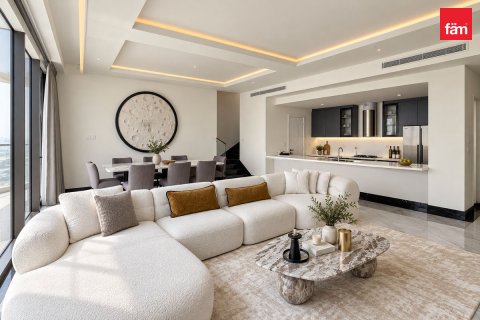 Apartmen di Business Bay, Dubai, UAE 2 bilik tidur, 214.8 meter persegi № 760347