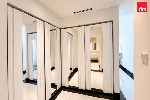 Apartmán v Business Bay, Dubai, SAE 2 spálne, 214.8 m2 č. 760347 - Fotografia 12