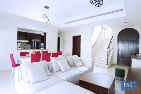 Townhouse til salg i Reem, Dubai, UAE 3 soveværelser, 202 kvm № 704259 - foto 4