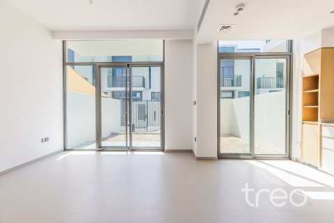 Kamienica na sprzedaż w Arabian Ranches 3, Dubai, ZEA 3 sypialnie, 180.51 mkw., nr 733321 - zdjęcie 3