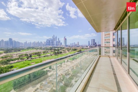 Apartment in The Views, Dubai, UAE 3 bedrooms, 162.6 sq.m. № 754960 - photo 18