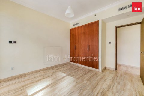 Apartment in The Views, Dubai, UAE 3 bedrooms, 162.6 sq.m. № 754960 - photo 15