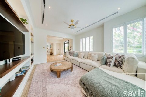 Villa til salg i Dubai Sports City, Dubai, UAE 5 soveværelser, 690.55 kvm № 766756 - foto 7