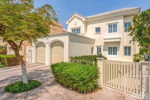 Villa til salg i Dubai Sports City, Dubai, UAE 5 soveværelser, 690.55 kvm № 766756 - foto 17