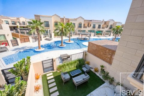 Jumeirah Golf Estates, Dubai, संयुक्त अरब अमीरात में विला, 3 बेडरूम, 152.27 वर्ग मीटर, संख्या 766758 - फ़ोटो 3