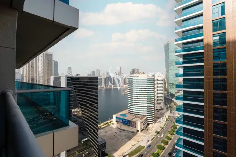 Apartment in Business Bay, Dubai, UAE 47 sq.m. № 732094 - photo 10