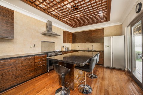 Villa in Palm Jumeirah, Dubai, UAE 5 bedrooms, 1244.62 sq.m. № 750943 - photo 7