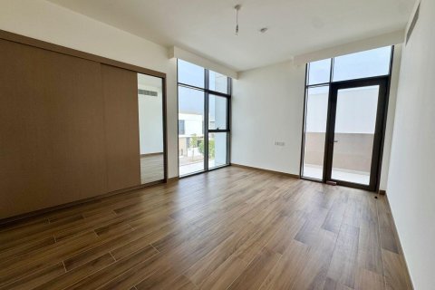 Villa para arrendamento em Al Furjan, Dubai, EAU 5 quartos, 569.96 m2 № 750962 - foto 9