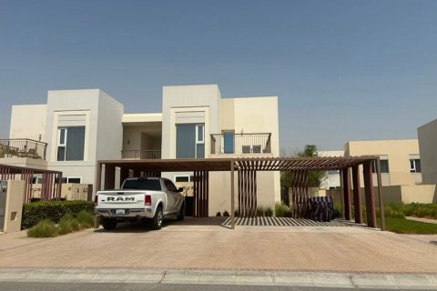 Lakás itt: Dubai, EAE, 2 hálószoba, 113 m², azonosító: 722193 - fénykép 2