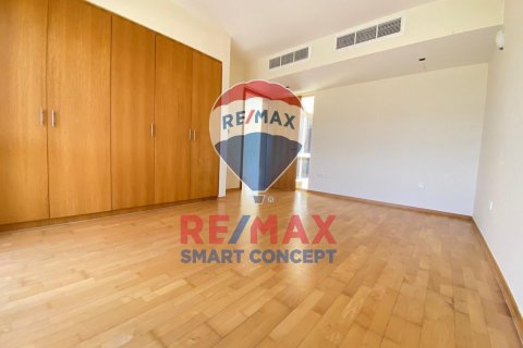 خانه شهری برای اجاره در Al Raha Gardens، Abu Dhabi، امارات متحده عربی 3 خوابه ، 255 متر مربع ، شماره 515880 - تصویر 3