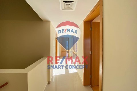 خانه شهری برای اجاره در Al Raha Gardens، Abu Dhabi، امارات متحده عربی 3 خوابه ، 255 متر مربع ، شماره 515880 - تصویر 6