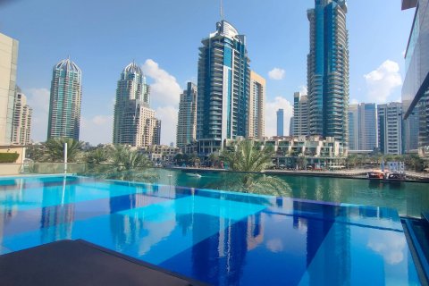 Apartment in Dubai Marina, Dubai, UAE 3 bedrooms, 164.16 sq.m. № 749736 - photo 18