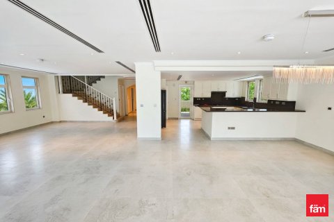 Vila v Dubai, SAE 5 ložnice, 781.6 m² Č.: 718978 - fotografie 9