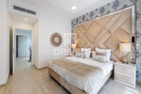 Rumah bandar di Jumeirah Golf Estates, Dubai, UAE 2 bilik tidur, 134.43 meter persegi № 762222 - foto 16