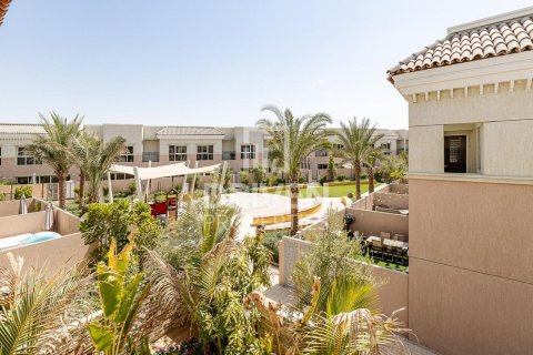 Rumah bandar di Jumeirah Golf Estates, Dubai, UAE 2 bilik tidur, 134.43 meter persegi № 762222 - foto 2