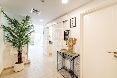 Rumah bandar di Jumeirah Golf Estates, Dubai, UAE 2 bilik tidur, 134.43 meter persegi № 762222 - foto 18