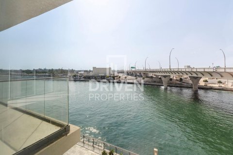 Apartmen di Al Wasl, Dubai, UAE 2 bilik tidur, 150.13 meter persegi № 762253 - foto 15
