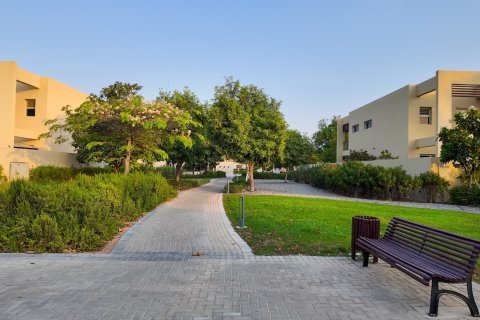 Σπίτι σε Ras Al Khaimah, ΗΑΕ 3 υπνοδωμάτια, 316 τ.μ. Αρ. 734917 - φωτογραφία 16