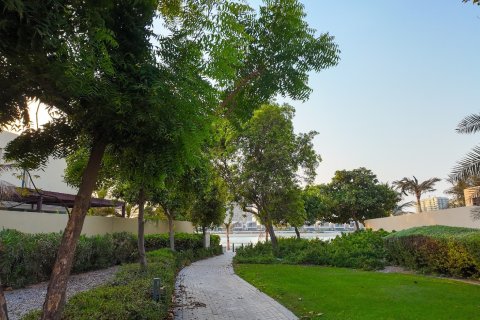 Σπίτι σε Ras Al Khaimah, ΗΑΕ 3 υπνοδωμάτια, 316 τ.μ. Αρ. 734917 - φωτογραφία 14