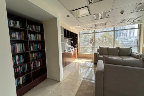 Appartamento in affitto a Dubai Marina, Dubai, EAU 2 camere da letto, 126 mq. № 718863 - foto 3