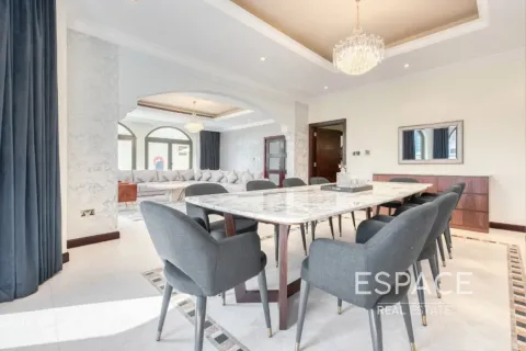 Palm Jumeirah, Dubai, UAE의 판매용 빌라 침실 5개, 496제곱미터 번호 649880 - 사진 4