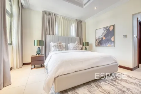 Palm Jumeirah, Dubai, UAE의 판매용 빌라 침실 5개, 496제곱미터 번호 649880 - 사진 18