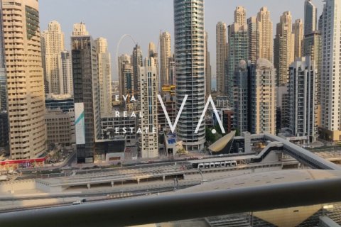 Apartman u gradu Jumeirah Lake Towers, Dubai, UAE 2 spavaće sobe, 107 m2 Br. 637643