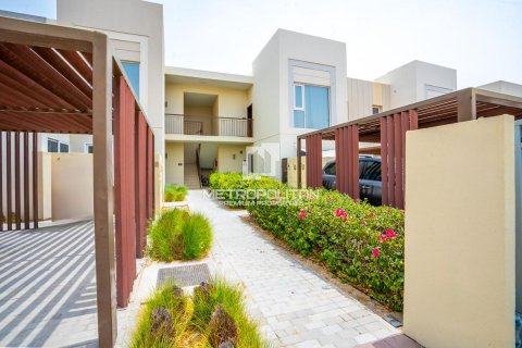 Apartman u gradu Dubai South (Dubai World Central), Dubai, UAE 3 spavaće sobe, 217 m2 Br. 664990