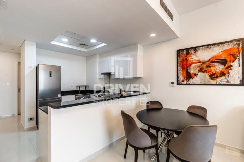 Apartman u Dubai, UAE 2 spavaćih soba, 102.56 m2 Br. 767621 - fotografija 12