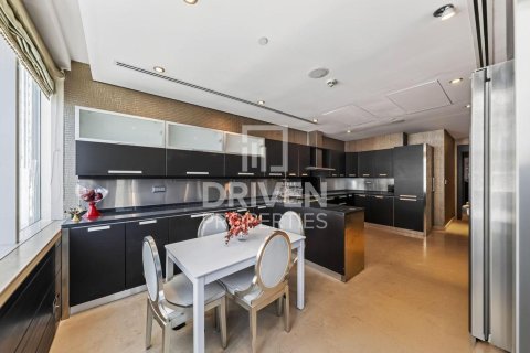 Apartament de închiriat în Dubai Marina, Dubai, EAU 4 dormitoare, 586.03 mp. №746641 - poză 21