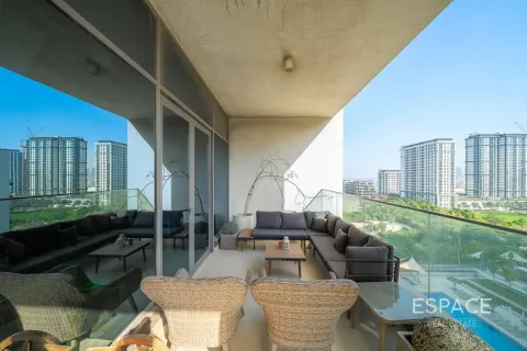 Apartman u Dubai Hills Estate, UAE 2 spavaćih soba, 145 m2 Br. 738290 - fotografija 16