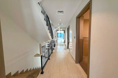 Townhouse in Damac Lagoons, Dubai, UAE 5 bedrooms, 144 sq.m. № 736450 - photo 15