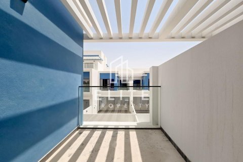 Townhouse in Damac Lagoons, Dubai, UAE 5 bedrooms, 144 sq.m. № 736450 - photo 4