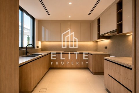 Huvila Tilal Al Ghaf, Dubai, Arabiemiraatit 5 makuuhuonetta, 413 m2 № 736451 - kuva 5