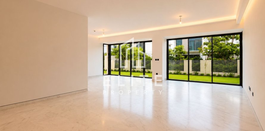 Huvila Tilal Al Ghaf, Dubai, Arabiemiraatit 5 makuuhuonetta, 413 m2 № 736451