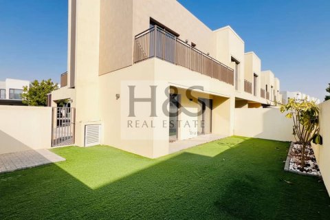 Таунхаус в Dubai South (Dubai World Central), Дубай, ОАЕ 4 спальні, 290м2 № 642277