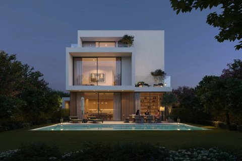 Villa en venta en Dubai Investment Park, Dubai, EAU 5 dormitorios, 515 m2 № 718653 - foto 2