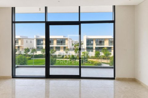 Üürile anda villa asukohaga Mohammed Bin Rashid City, Dubai, AÜE: 5 magamistoaga, 955.32 m² Nr 765584 - pilt 6