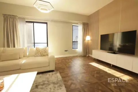 Apartamento para arrendamento em Jumeirah Beach Residence, Dubai, EAU 1 quarto, 98 m2 № 738212 - foto 2