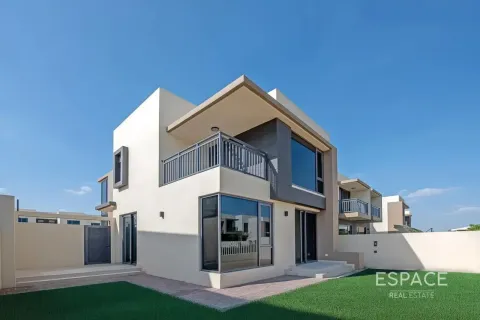 ویلا در Dubai Hills Estate، Dubai ، امارات متحده عربی 4 خوابه ، 229 متر مربع.  شماره 738209