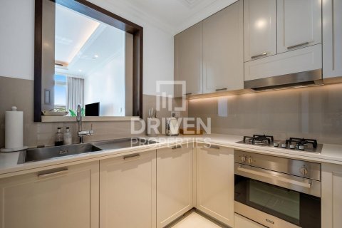 Apartmen di Downtown Dubai (Downtown Burj Dubai), Dubai, UAE 1 bilik tidur, 77.95 meter persegi № 767319 - foto 13
